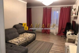 Продается 4-комнатная квартира