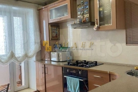Продается 2-комнатная квартира