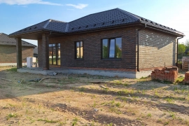 Продается дом ул. В. Жоги