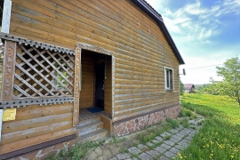 Продаётся дом с участком