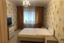Продается 3-комнатная квартира, ул. Академика Королева, 4