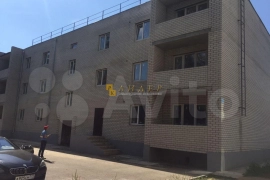 Продается 2-комнатная квартира, ул. Шахтеров, 19